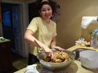 Cindy's baking her famous cookies!